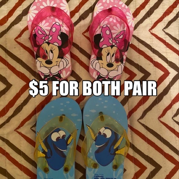 My daughter shoe and clothes. - Picture 6 of 8